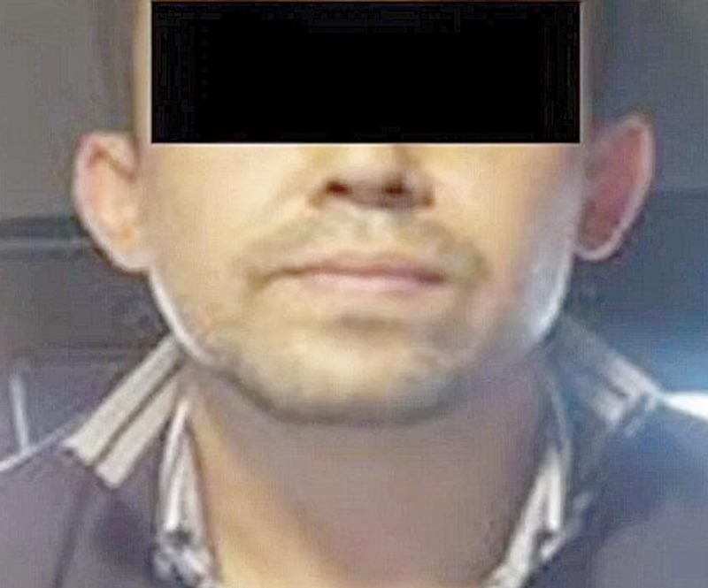 ¡CAE EN EL AICM! - *Operador financiero de grupo delictivo