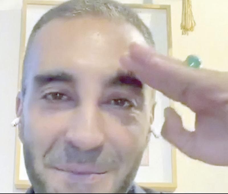 ¡“AQUÍ ESTOY, PRESIDENTA”!