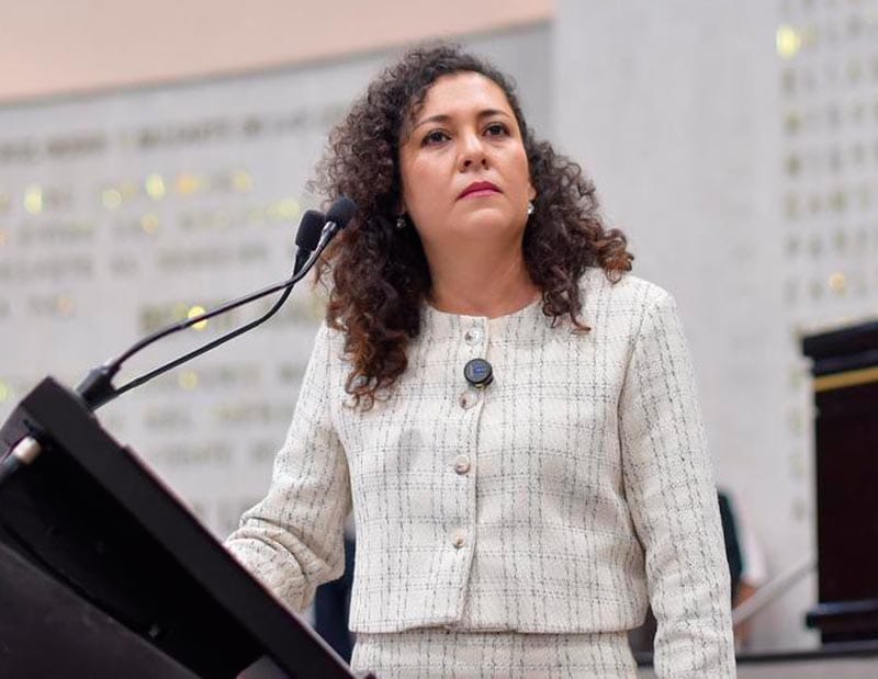 ¡“VERACRUZ SE HUNDE EN EL ABANDONO”! - *Diputada del PRI envía mensaje a Claudia