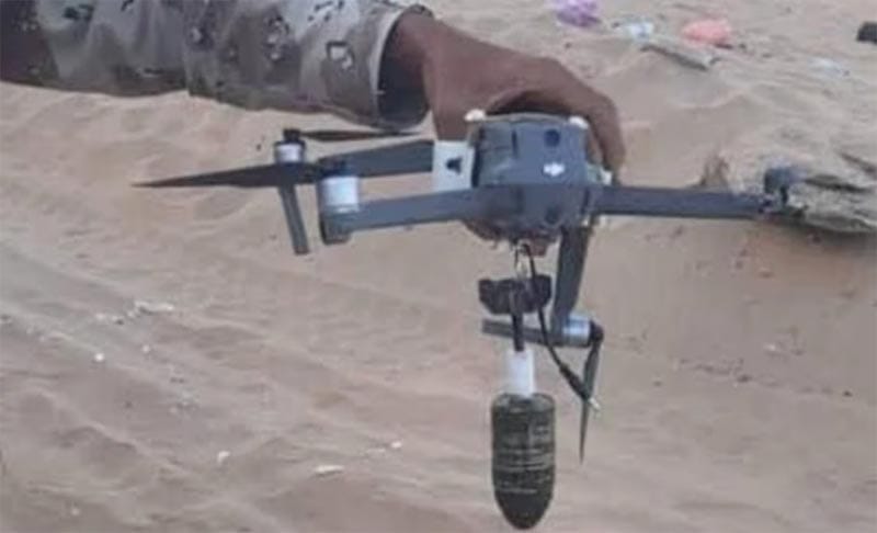¡ATACAN A MILITARES CON UN DRON! - LES ARROJARON UN ARTEFACTO EXPLOSIVO EN EL MUNICIPIO DE COXQUIHUI