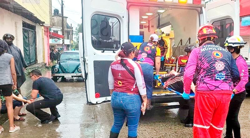 ¡TRIPLE ASESINATO EN TUXPAN! - FUERON ACRIBILLADOS POR COMANDO ARMADO EN UN CUARTO DEL HOTEL ‘EL DORADO’