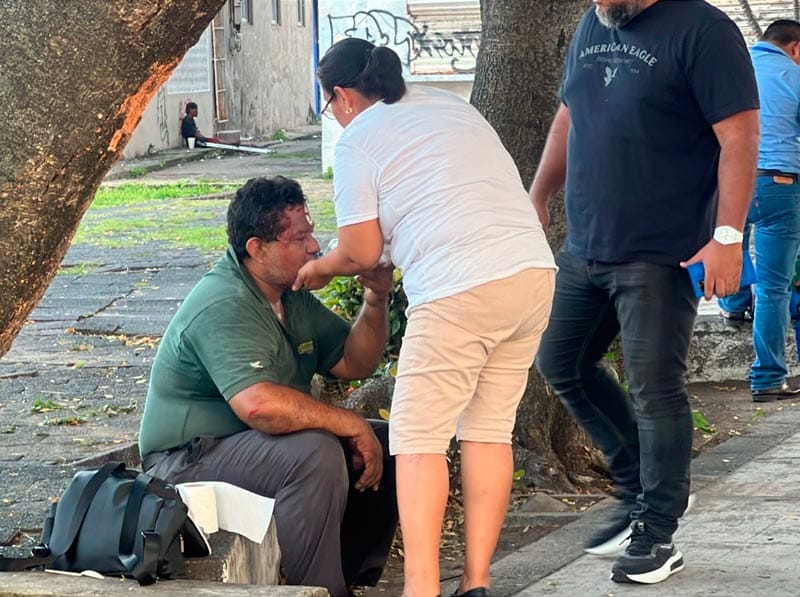 ¡ASALTAN A CHÓFER DE CAMIÓN URBANO FRENTE AL CRISTO DEL BUEN VIAJE!