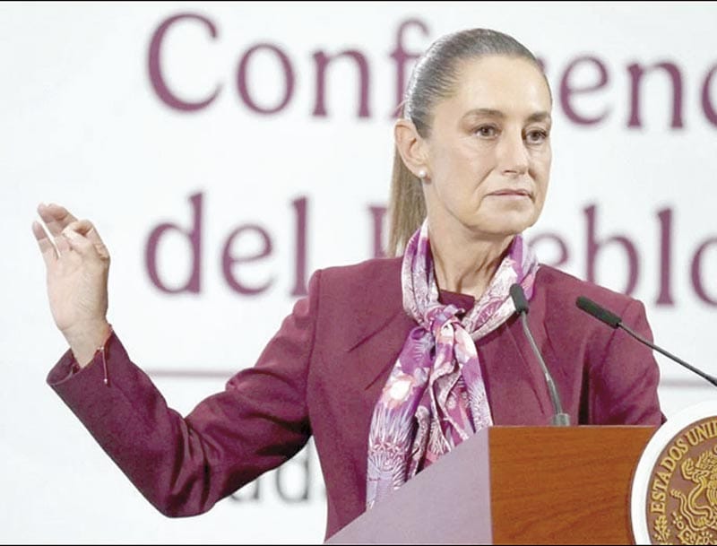 ¡PROMETE COCA-COLA BAJAR 30% DE CALORÍAS EN BEBIDAS!