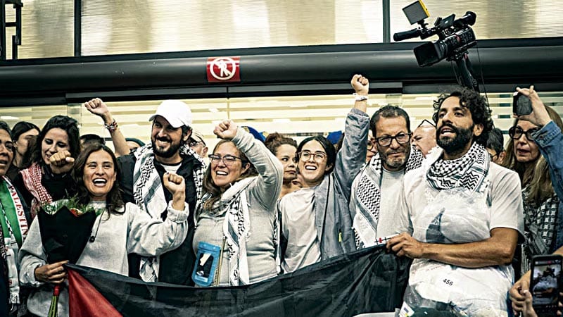 ¡LLEGAN A CDMX LOS SEIS MEXICANOS DE LA FLOTILLA GLOBAL SUMUD! - LIBERADOS POR ISRAEL