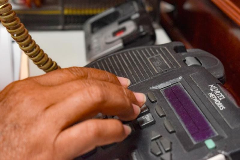 ¡BLOQUEAN 1,500 LÍNEAS TELEFÓNICAS! - POR INTENTO DE EXTORSIÓN