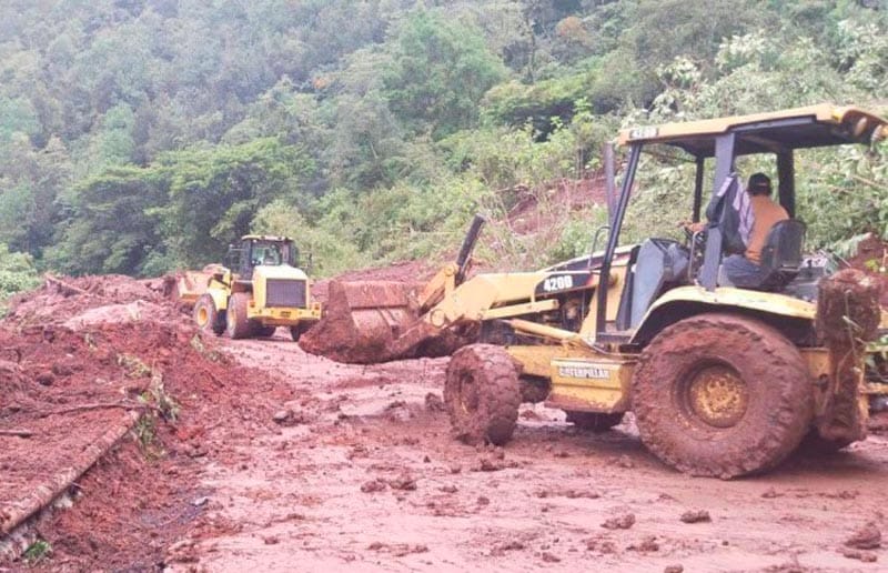 ¡ESTÁN INCOMUNICADOS! - NI CON PUENTE AÉREO...