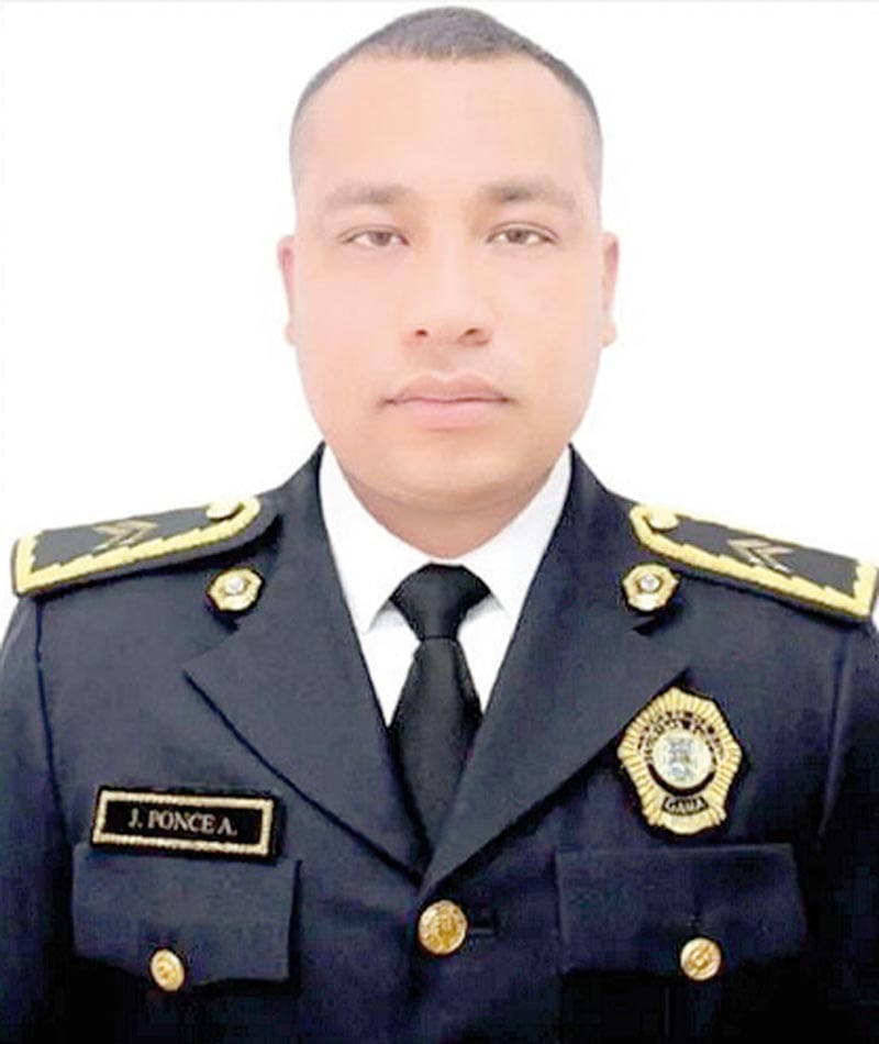 ¡ASESINAN A MANDO DE LA SSC!