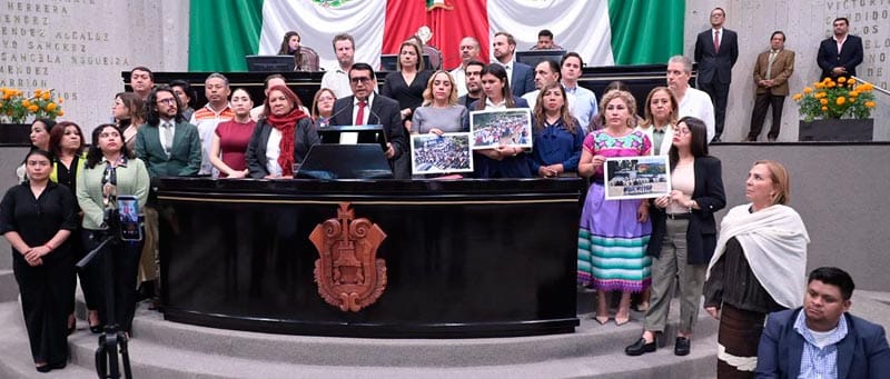 ¡AGARRÓN EN EL CONGRESO! - PINPONPAPAS