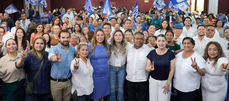 ¡MARYJOSE LE TOMA PROTESTA!