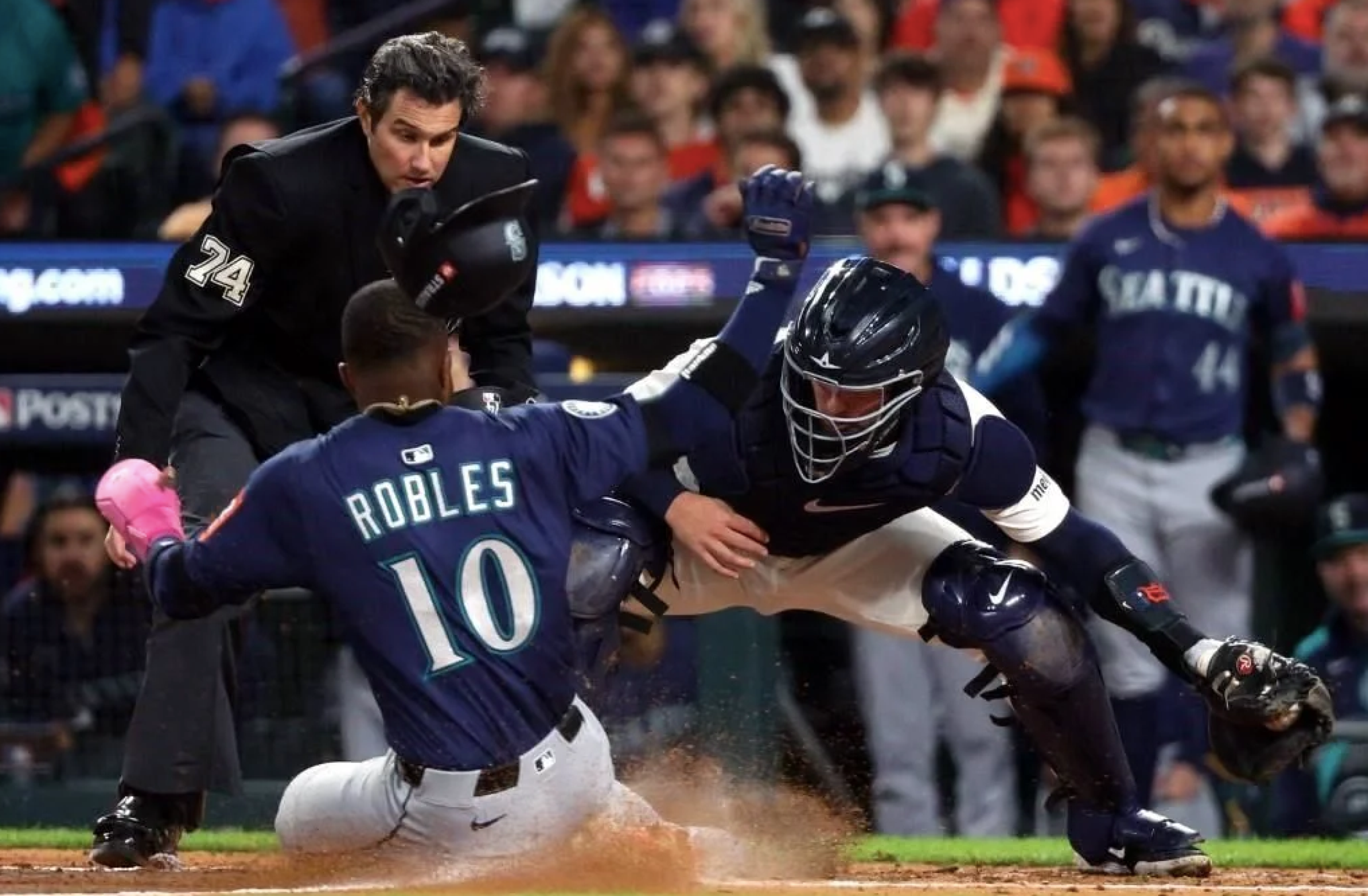 ¡SEATTLE ESTÁ A UN TRIUNFO DE LA SERIE DE CAMPEONATO!