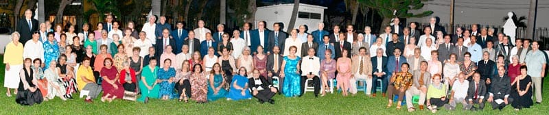 CELEBRAN 50 AÑOS DE LA VIGÉSIMA GENERACIÓN DE MEDICINA DE LA UV