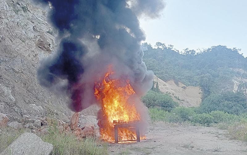 ¡NARCOVIOLENCIA DESATA OPERATIVO EN 10 MUNICIPIOS DE MICHOACÁN!