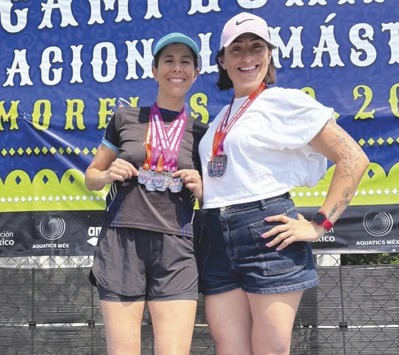 ¡IMPONE VERACRUZANA RÉCORD NACIONAL MASTER DE NATACIÓN!