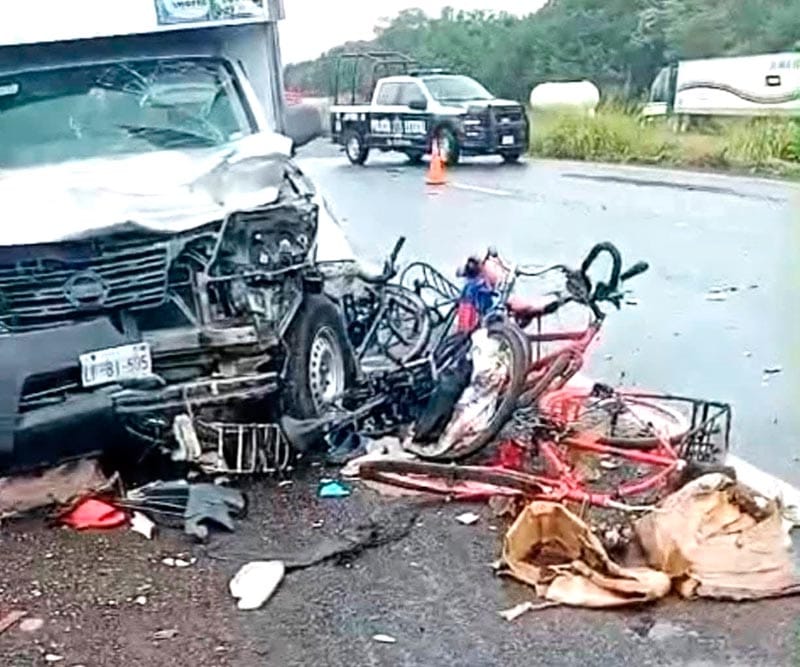 ¡ARROLLAN A PEREGRINOS QUE IBAN EN BICICLETA!