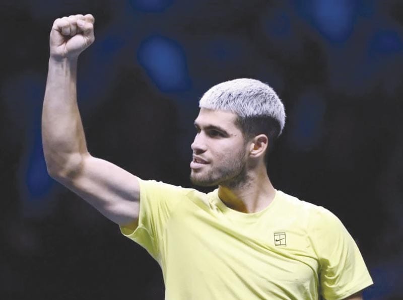 ¡CARLOS ALCARAZ DERROTA A AUGER-ALIASSIME; VA CONTRA SINNER!