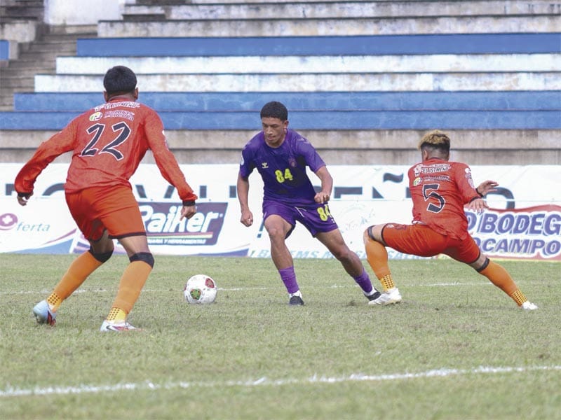 ¡PEGA BRUJAS SUSTOTE AL BARCELONA EN CHAMPIONS LEAGUE, EMPATAN 3-3!