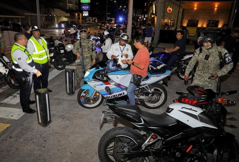 ¡10 MOTOCICLETAS AL CORRALÓN!