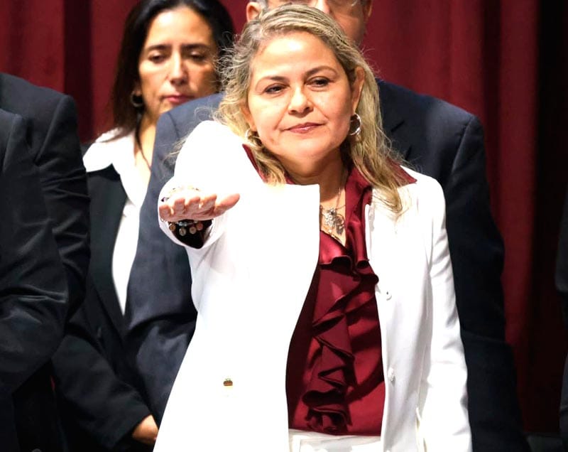 ¡SE LES PIERDEN! - 80 MILLONES...