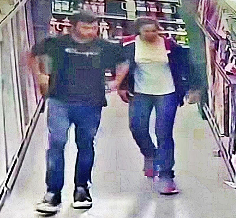 ¡PAREJA DE “FARDEROS” ROBAN EN TIENDA CHINA!