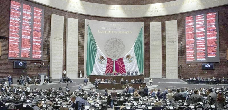 ¡DIPUTADOS PANISTAS PIDEN MÁS RECURSOS PARA LA SRE! - TRAS REDUCCIÓN EN PRESUPUESTO