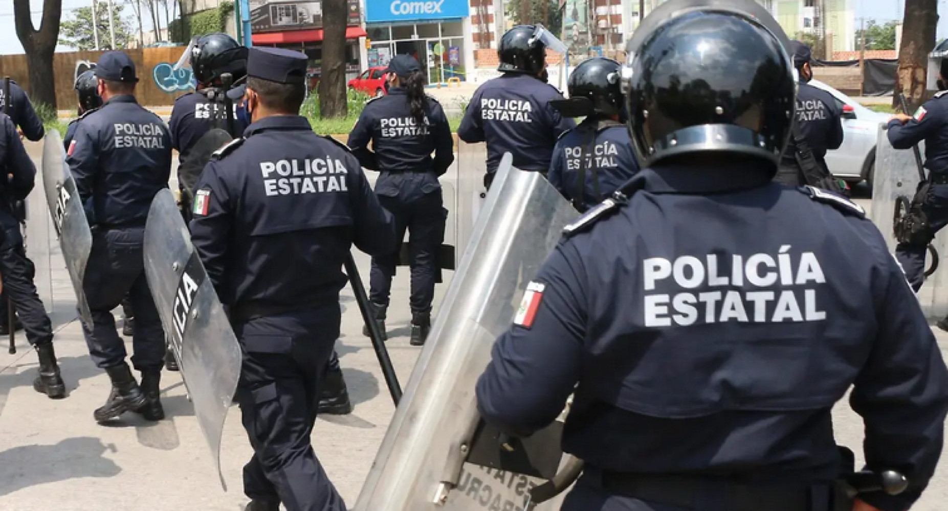 ¡HIJO DROGADICTO QUERÍA ‘VOLAR’ LA CASA CON SUS PADRES ADENTRO!