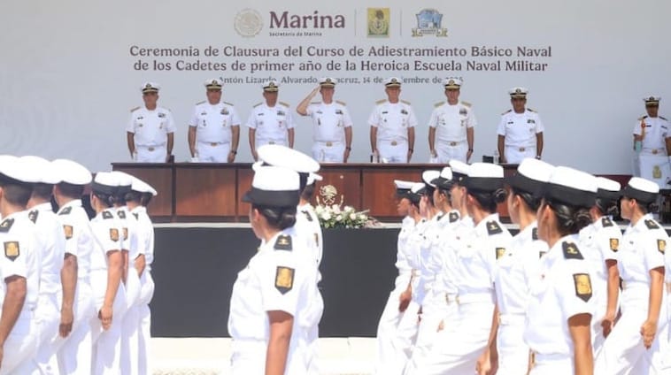 ¡TERMINAN CURSO 284 CADETES!