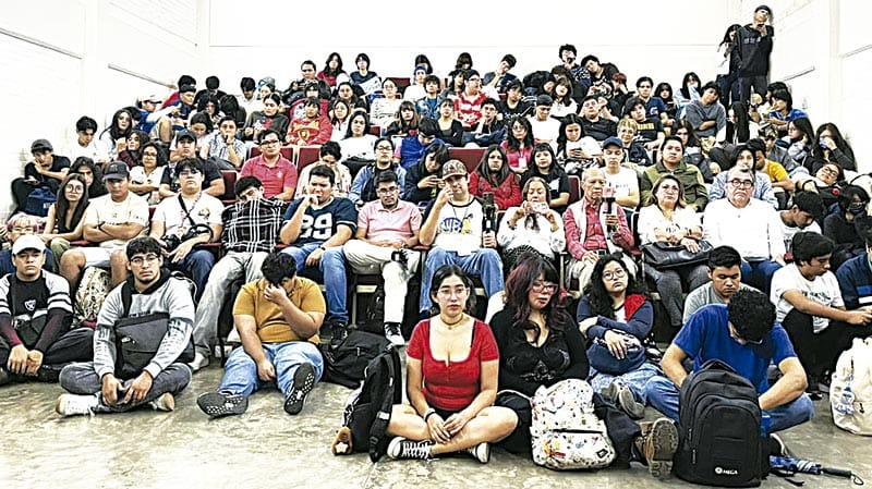 ¡PRESENTAN EL LIBRO EL VERACRUZ QUE VEMOS!