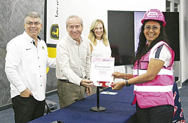 ¡“MUJERES QUE CONSTRUYEN”!