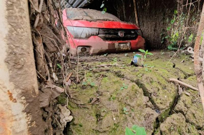 ¡DAMNIFICADOS SIGUEN SIN CASAS! - EN POZA RICA