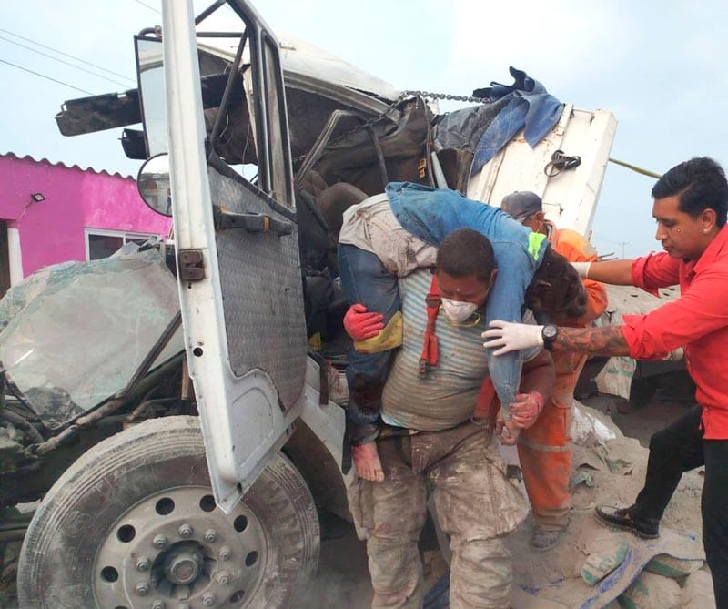 ¡OPERADOR PIERDE LA VIDA EN CARRETERAZO!