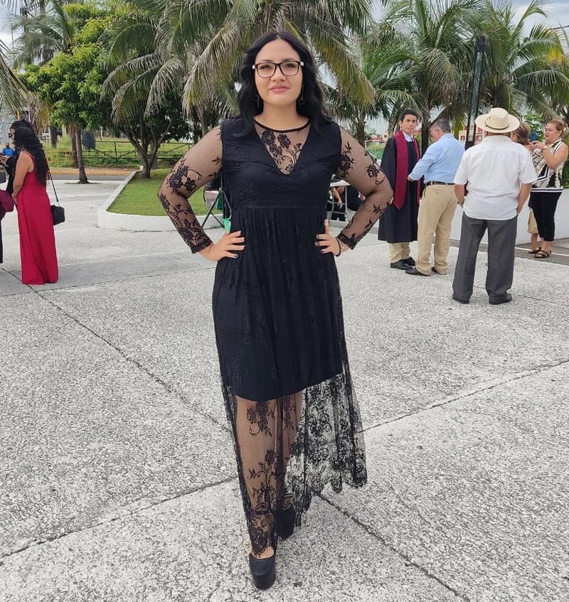 MUCHAS FELICIDADES A LUCERO GUZMAN DE LUNA