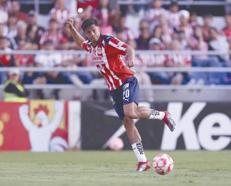 ¡CHIVAS GANA, GUSTA Y GOLEA ANTE IRAPUATO!