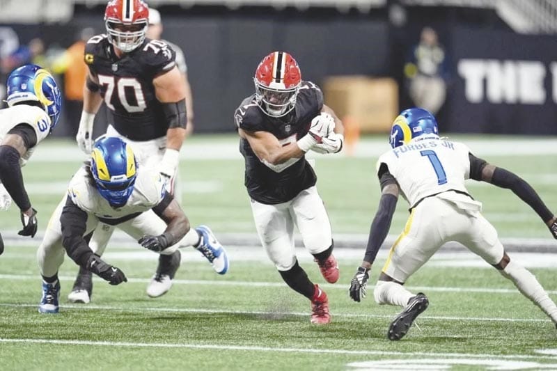 ¡FALCONS DAN LA SORPRESA Y DERROTAN A RAMS, 27-24!