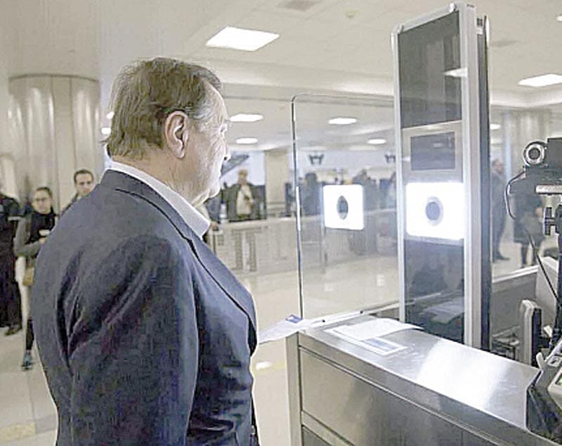 ¡ESCANEO FACIAL SERÁ OBLIGATORIO PARA EXTRANJEROS!