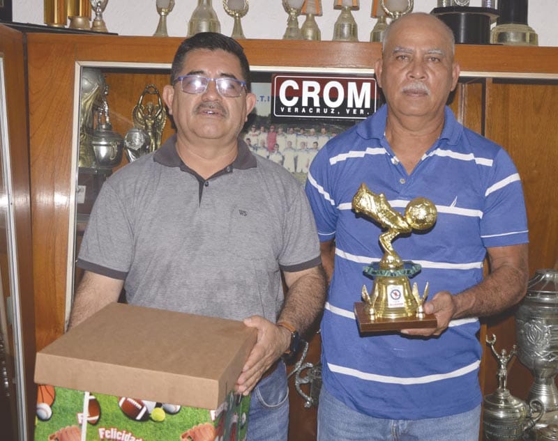 ¡GOLEADOR EN LA DIAMANTE!