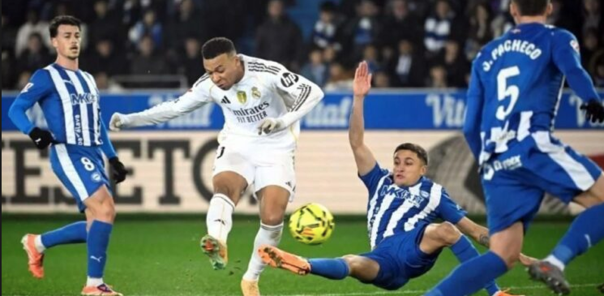 ¡TRIUNFA REAL MADRID EN CASA DEL ALAVÉS!