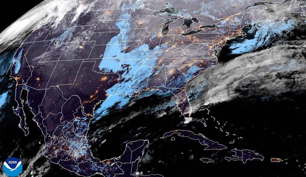 ¡SOPLA FUERTE CON RACHAS VIOLENTAS DE 83! - *ADEMÁS, DEJA LLUVIAS AL PASO DEL FRENTE FRÍO
