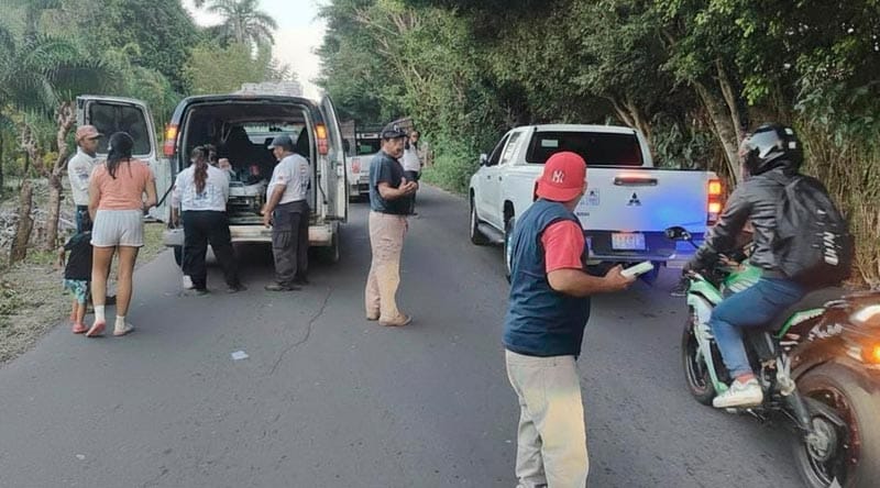 ¡CHUZA DE CAMIONETAS EN LA CARRETERA ESTATAL DE MEDELLÍN!