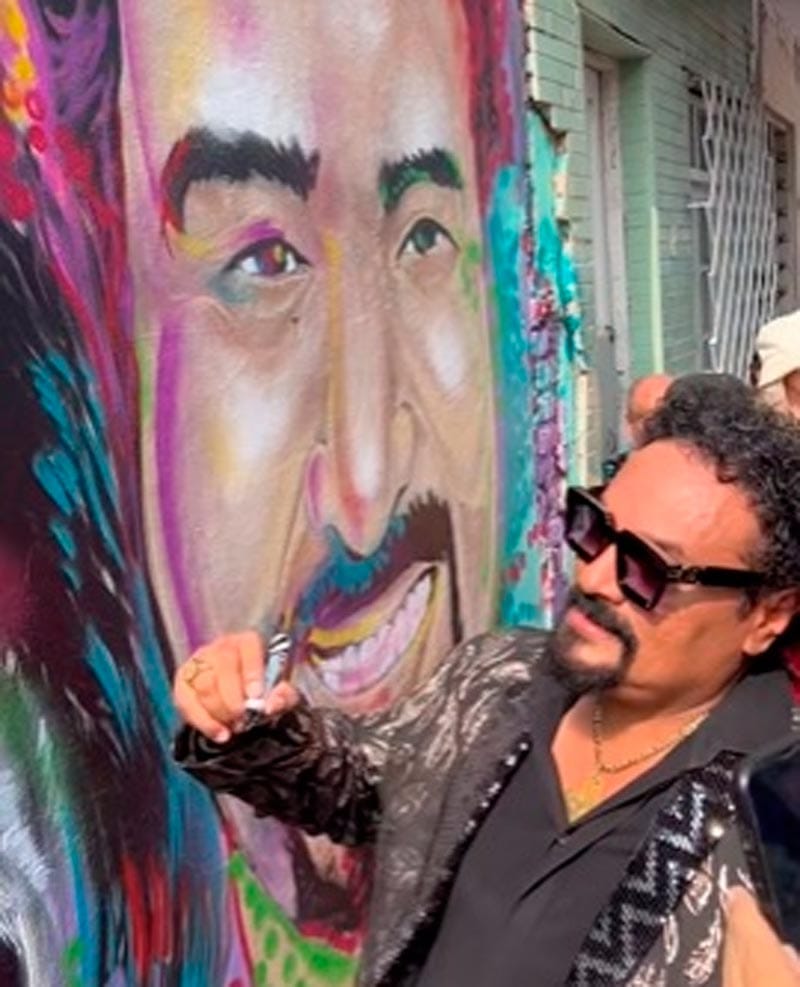 ¡LE HACEN MURAL AL ‘ZA ZA ZA’!