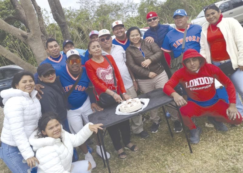 ¡LOS LÍDERES SACARON TRIUNFOS EN LA PELOTA DE LA CUAUHTÉMOC!