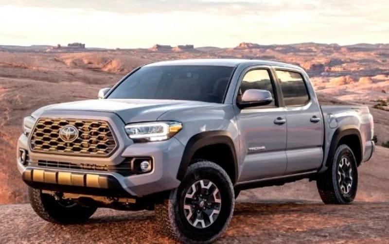 ¡VENDEN COMO CHATARRA UN TOYOTA!