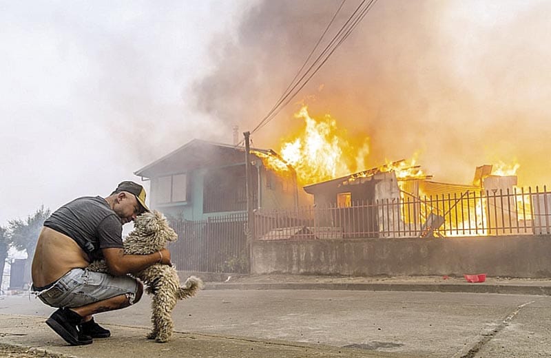 ¡INCENDIOS EN CHILE DEJAN AL MENOS 18 MUERTOS!