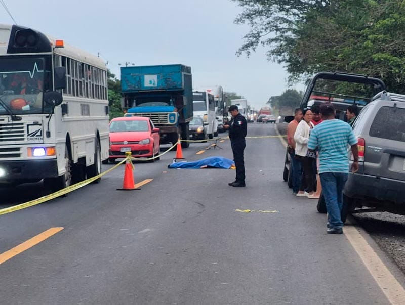 ¡MUERE MUJER POR MOTOCICLETAZO EN EL PANDO!