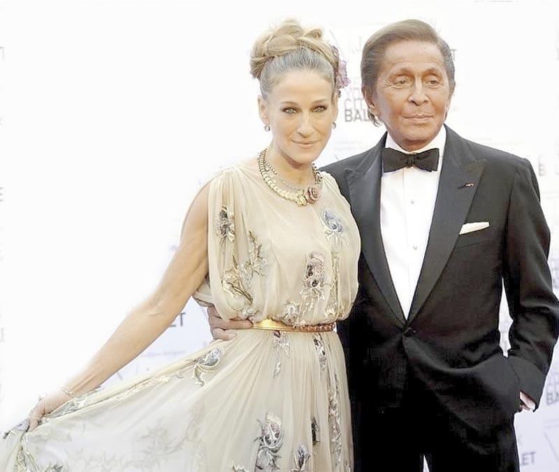 ¡VALENTINO, UNA VIDA MARCADA POR MANÍAS, PASIONES E INGENIO!