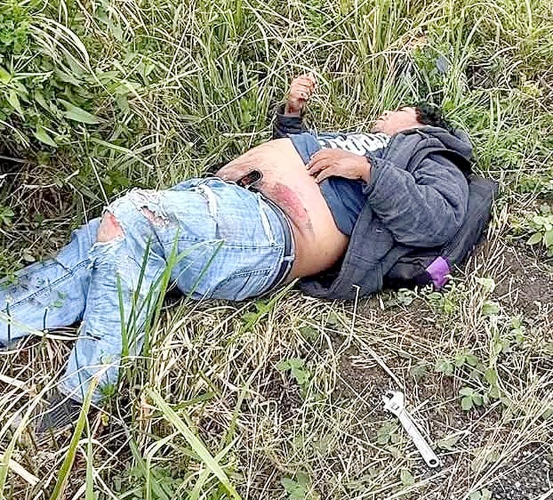 ¡MOTOCICLISTA SE DEBATE ENTRE LA VIDA Y LA MUERTE POR VIOLENTO ACCIDENTE!.