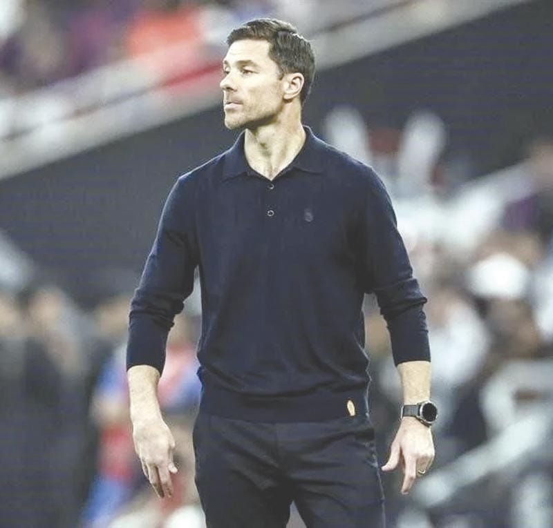 ¡TERMINÓ LA PACIENCIA, XABI ALONSO QUEDA FUERA DEL REAL MADRID!
