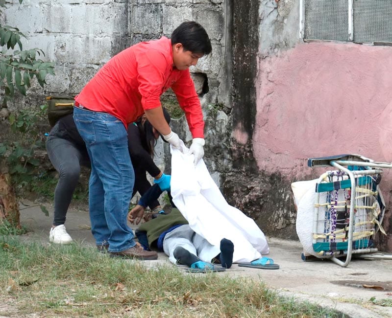 ¡VECINO MURIÓ MIENTRAS TOMABA EL FRESCO AFUERA DE SU VIVIENDA!