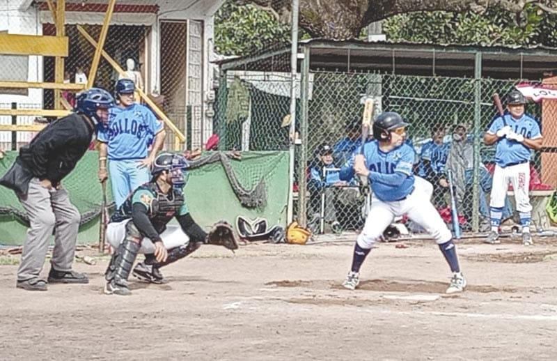 ¡SÚPER POLLOS VENCE A COMPADRES EN EL SOFTBOL DE PLAYA DE VACAS!