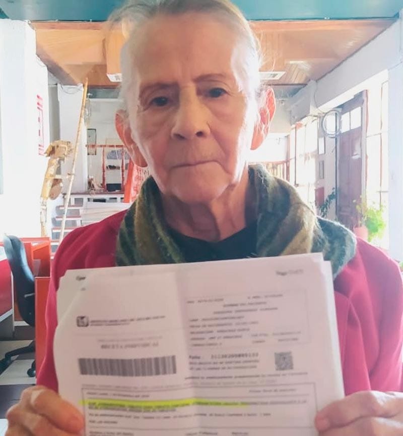 ¡DOÑA JOAQUINA DENUNCIA QUE EN EL IMSS HACEN NEGOCIO CON MEDICAMENTOS PARA EL CÁNCER!
