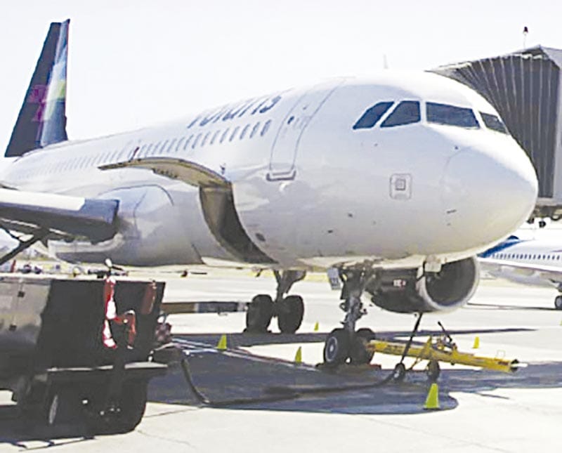 ¡ATERRIZA DE EMERGENCIA! - *En el aeropuerto de Veracruz